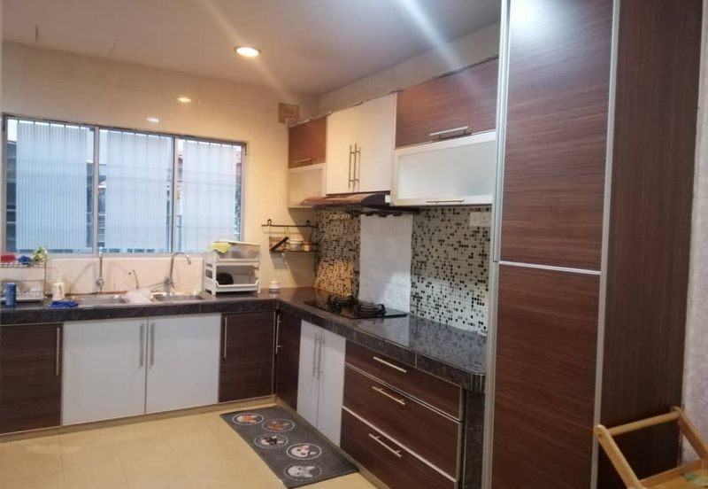 Jalan Spektrum U16 @ Taman Bukit Subang