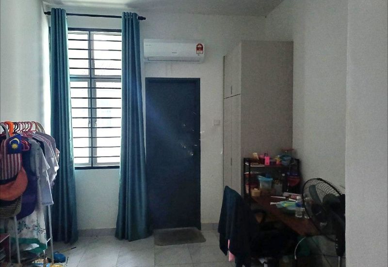[Potensi pertumbuhan yang tinggi dari segi Pelaburan dan Bumi Lot] Taman Idaman Warisan Double Storey Terrace House in Alam Perdana Puncak Alam