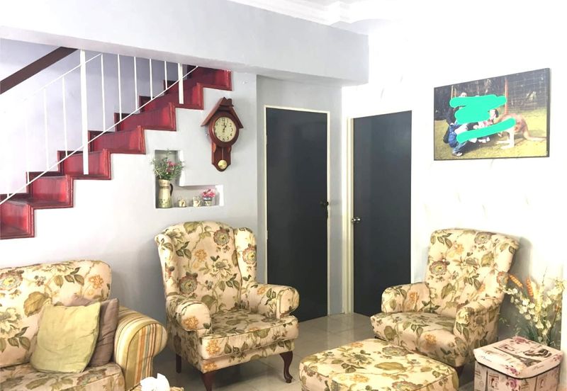 Lorong Az-Zaharah 10/21