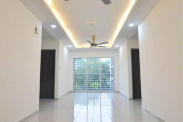 Residensi Laguna Biru 2