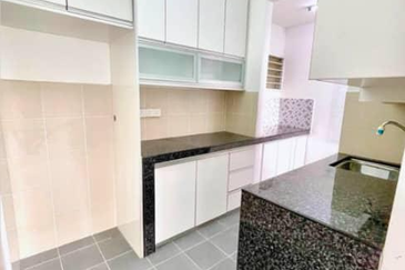 Residensi Laguna Biru 2