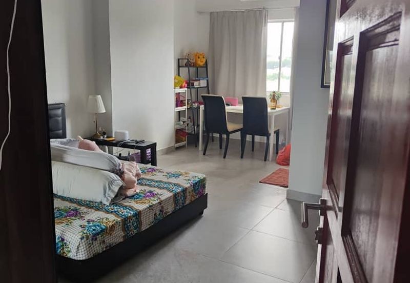 Pearl Point Condominium