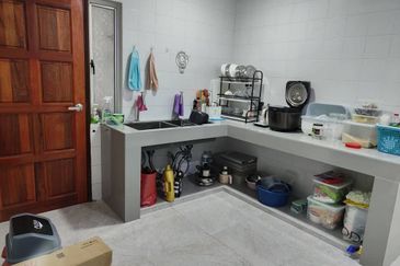 Pearl Point Condominium