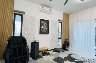 Villa Concept Luxury Style Bungalow House in Amber Bungalows, Subang Bestari [Spacious Land/Corner Lot]