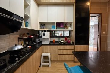 Villa Concept Luxury Style Bungalow House in Amber Bungalows, Subang Bestari [Spacious Land/Corner Lot]