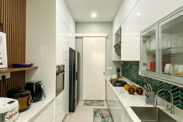 Hemingway Residence @ Bandar Seri Coalfields