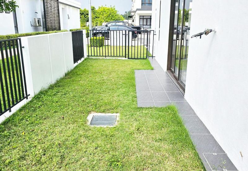 Regent Garden  @ Eco Grandeur