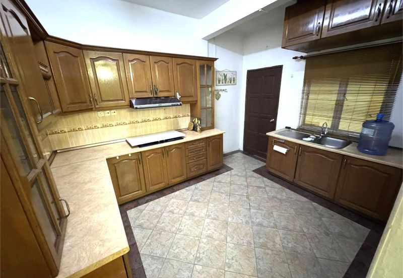 Seksyen 6, Kota Damansara