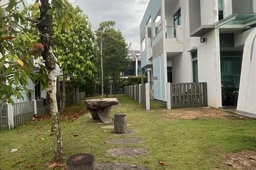 Liu Li Garden, Setia Eco Glades