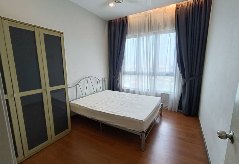 Zefer Hill Residence