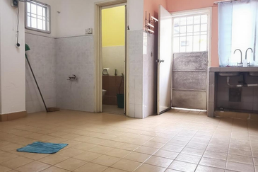 Taman Amanputra, Puchong South