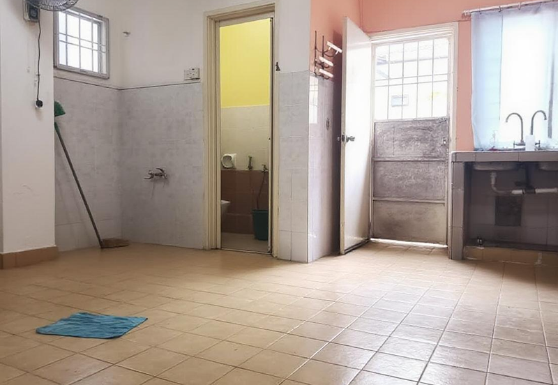 Taman Amanputra, Puchong South