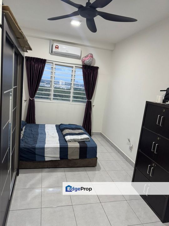 Idaman BSP, Bandar Saujana Putra, Selangor Apartment 2 CARPARK 3 AIRCONDS FULL CABINET IN ALL ROOMS FULL HEIGHT COMPLETE SET BUILT-IN KITCHEN CABINET, Selangor, Bandar Saujana Putra