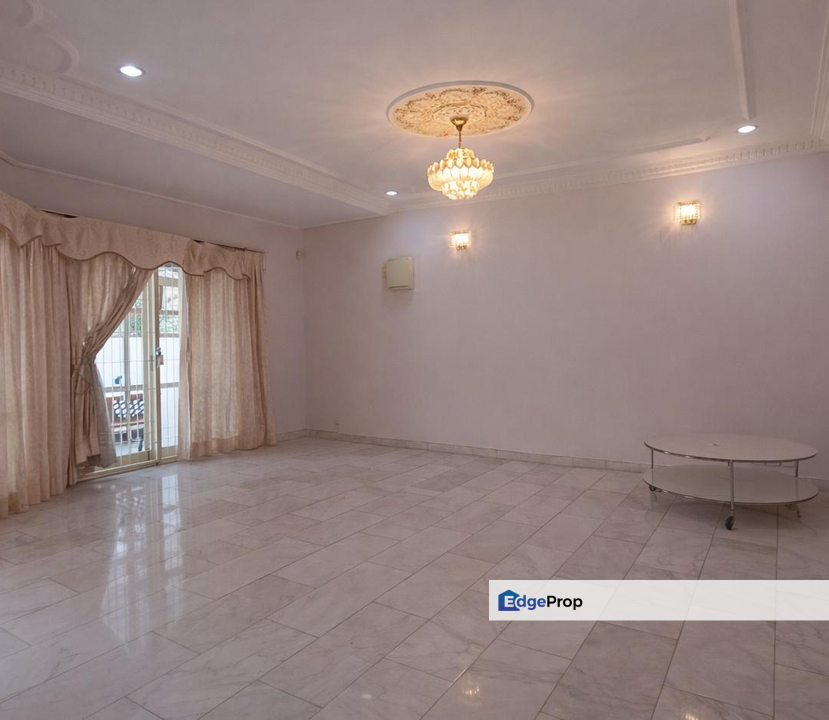 USJ 4 Double Storey Terrace House Subang Jaya EXTENDED KITCHEN AIRCONDS, Selangor, USJ