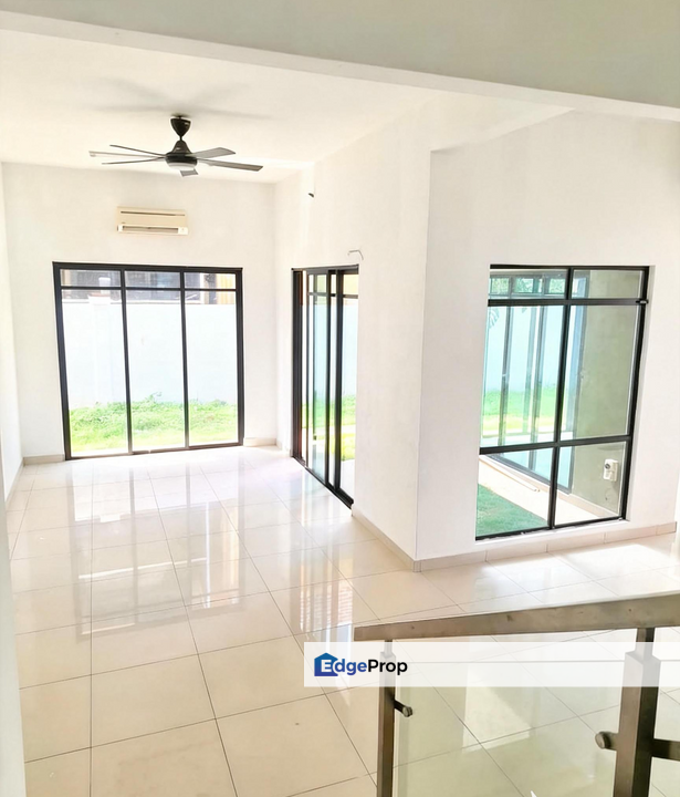 Avanti Residences, Sungai Buloh, Selangor SEMI-DETACHED HOUSE 6 ROOM 5 BATHROOM FACING OPEN SPACE SMART DOOR LOCK, Selangor, Sungai Buloh