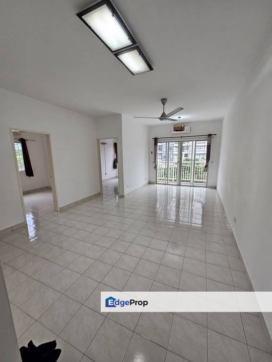 Puteri Bayu Apartment, Bandar Puteri Puchong, Selangor 2 CARPARKS KITCHEN CABINET 2 AIRCONDS, Selangor, Bandar Puteri Puchong