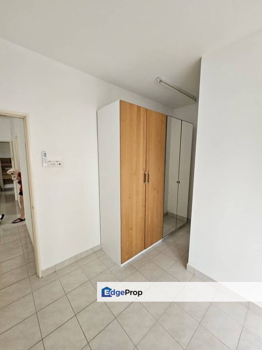 Puteri Bayu Apartment, Bandar Puteri Puchong, Selangor 2 CARPARKS KITCHEN CABINET 2 AIRCONDS, Selangor, Bandar Puteri Puchong