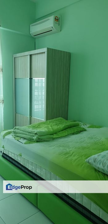 THE GOLDEN TRIANGLE @ few unit for sale, Penang, Relau