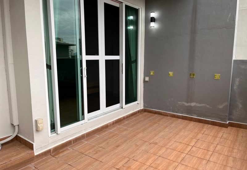 Tropicana Bay Residences