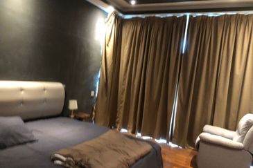 Arasia Perdana (The Clovers)