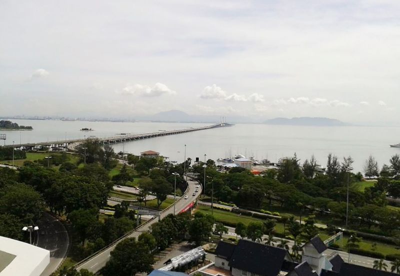 The View (Twin Towers)