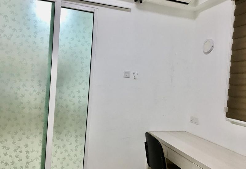 Tropicana Bay Residences