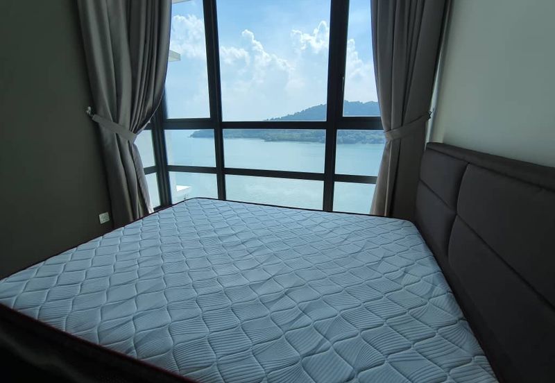 Queens Residences Q2