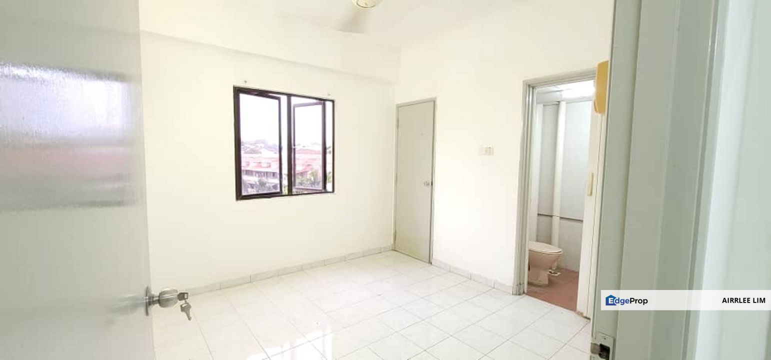 Taman Desa Relau 2 @ 3 unit on hand, Penang, Relau