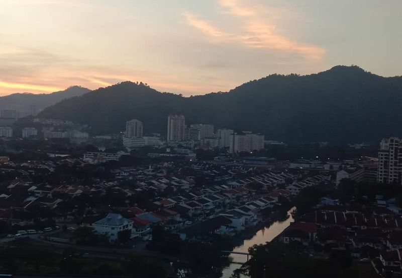 Tropicana Bay Residences