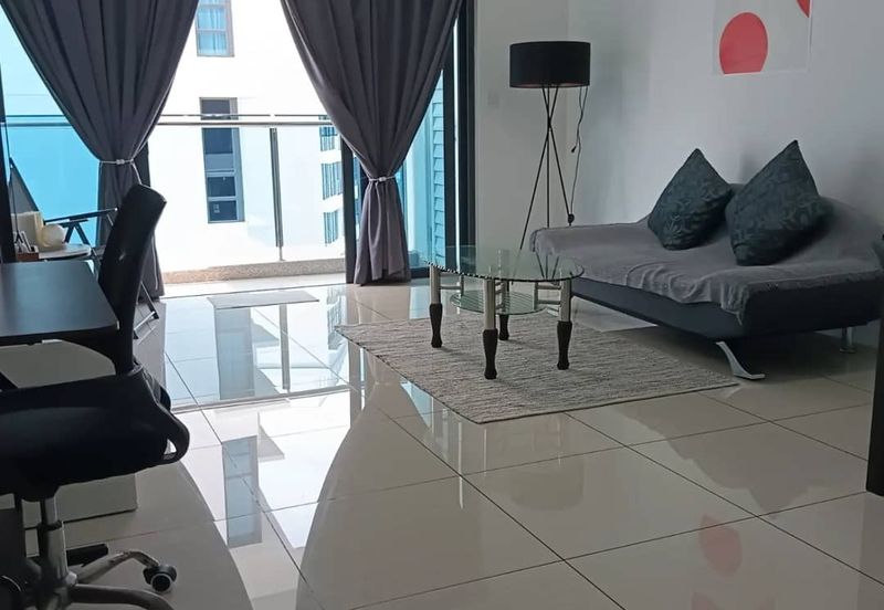 Queens Residences @ Queens Waterfront