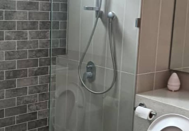 Queens Residences @ Queens Waterfront