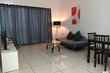 Queens Residences @ Queens Waterfront