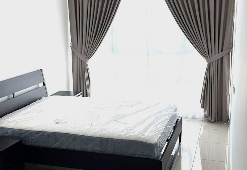 Queens Residences Q2