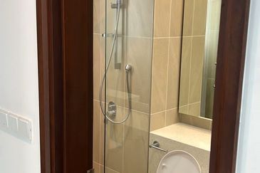 Queens Residences Q2