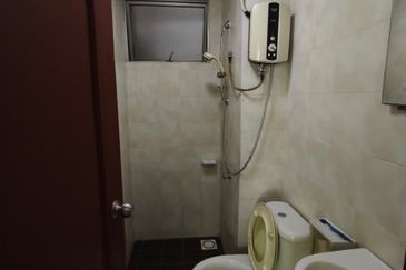 E-Tiara Serviced Apartment