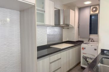 Beverly Tower @ Plaza Medan Putra