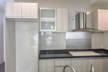 Beverly Tower @ Plaza Medan Putra