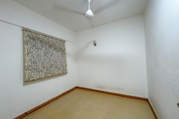 Beverly Tower @ Plaza Medan Putra