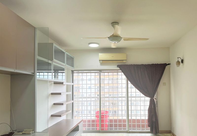 Beverly Tower @ Plaza Medan Putra