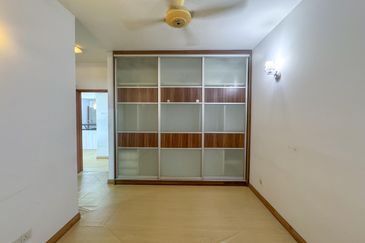 Beverly Tower @ Plaza Medan Putra