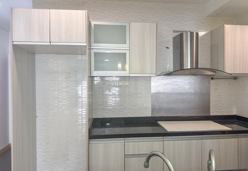 Beverly Tower @ Plaza Medan Putra