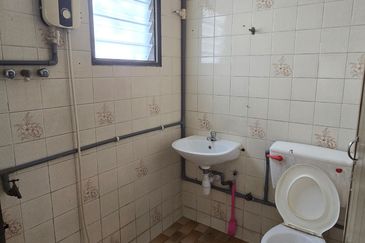 Taman Bukit Anggerik