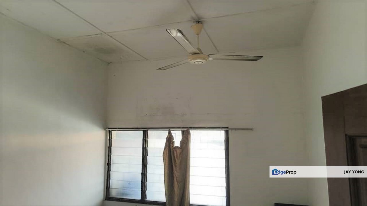Taman Sri Cheras, 1 Storey Terrace House, Selangor, Batu 9th Cheras