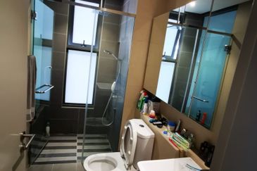 Paloma @ Tropicana Metropark