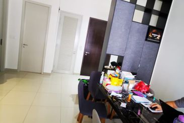 Paloma @ Tropicana Metropark