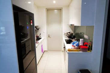 Paloma @ Tropicana Metropark