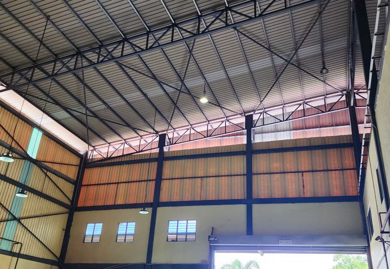 Kawasan Perusahaan Batu 17