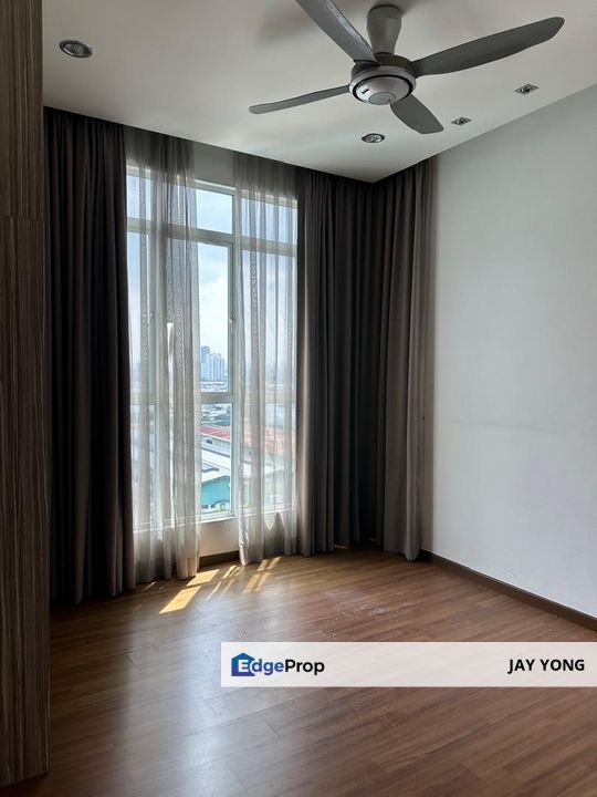 Service Residence for Sale @ Impian Meridian, USJ 1, Selangor, USJ