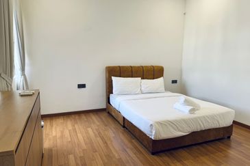 Ayden Townhouse Warisan Puteri