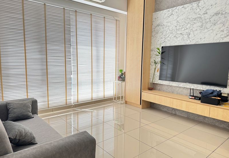 Ayden Townhouse Warisan Puteri